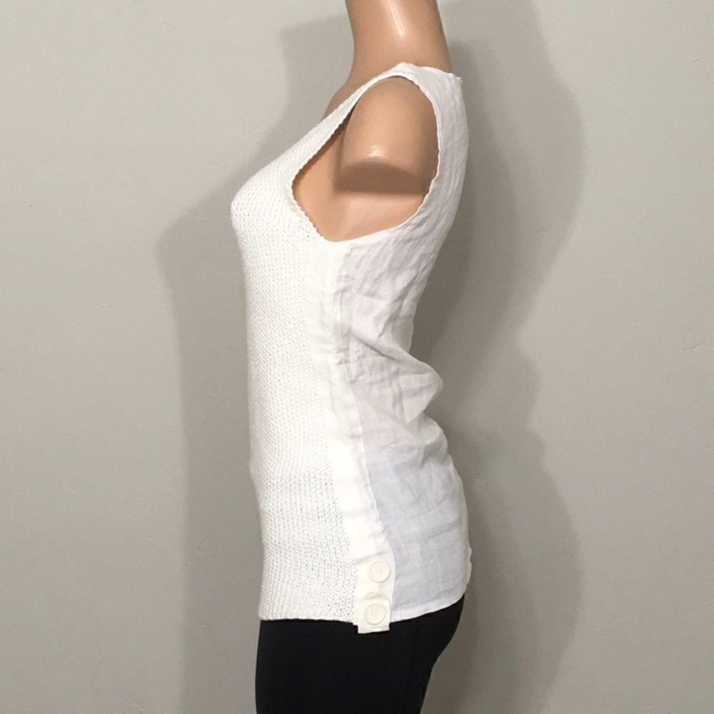 New. Woven polyester/Linen top.